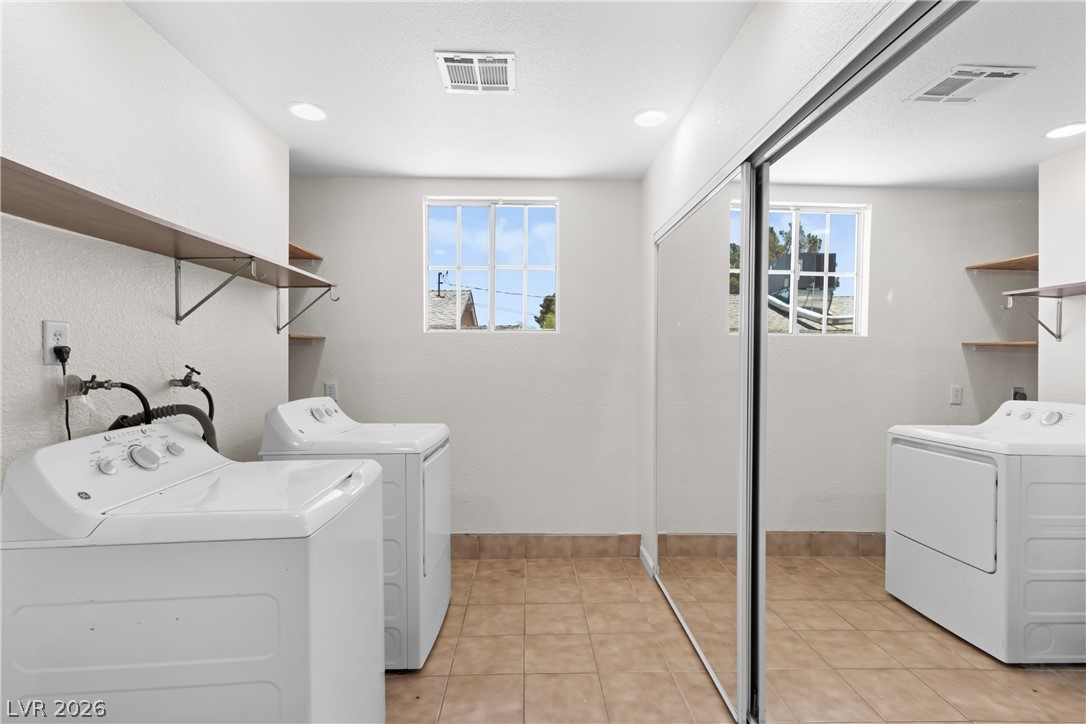 652 C Property Photo 23