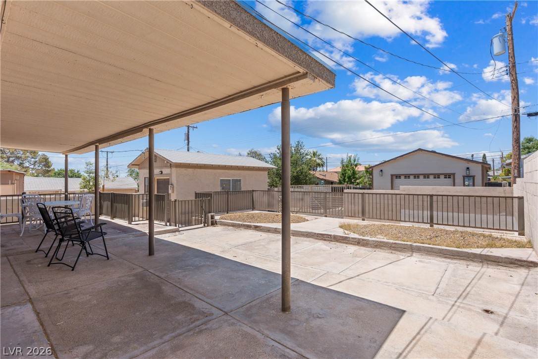 652 C Property Photo 25