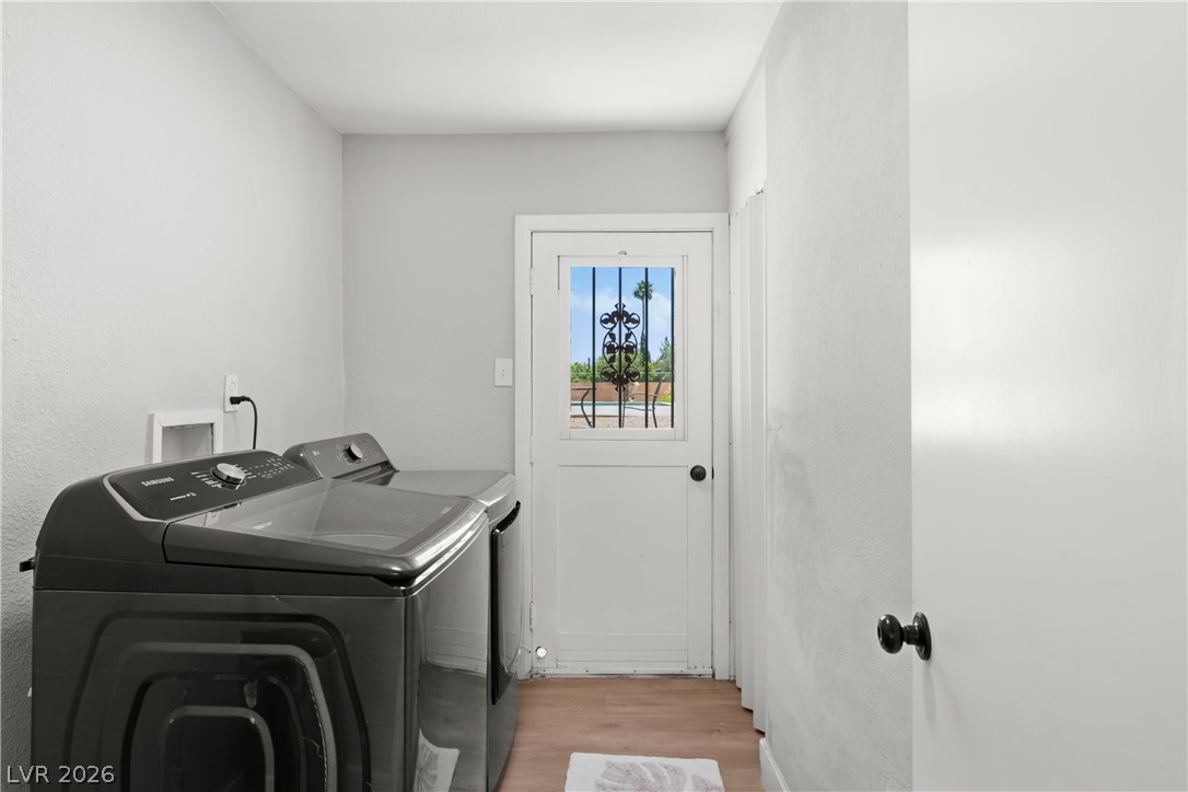 845 Kenny Way Property Photo 33