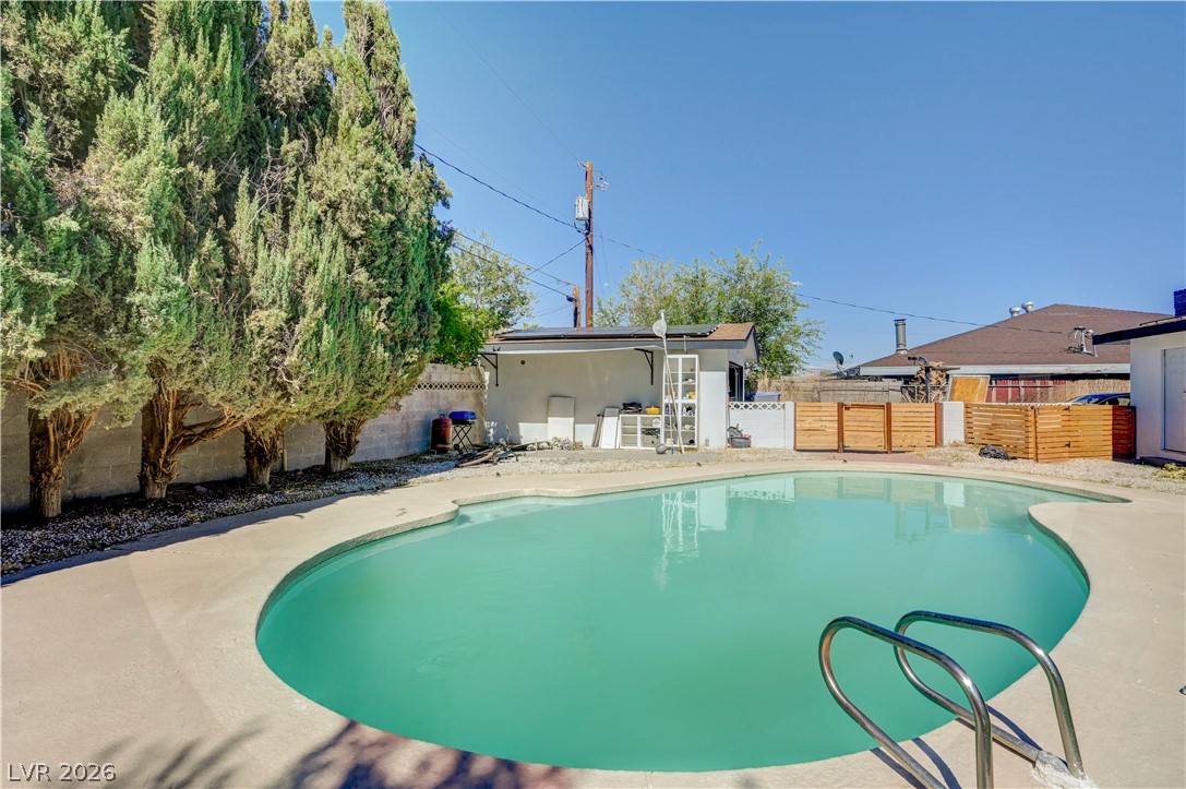 4412 Denia Circle Property Photo 7