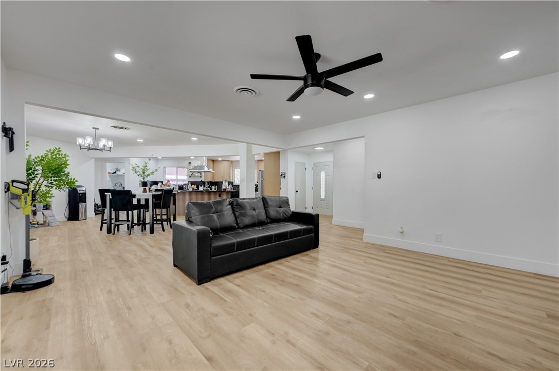 4412 Denia Circle Property Photo 24