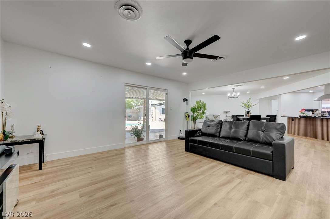 4412 Denia Circle Property Photo 25