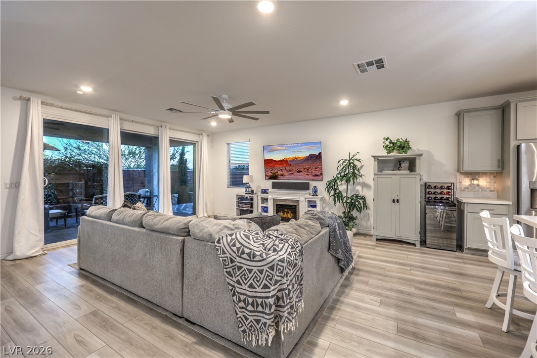 10090 Desert Azure Street Property Photo 14
