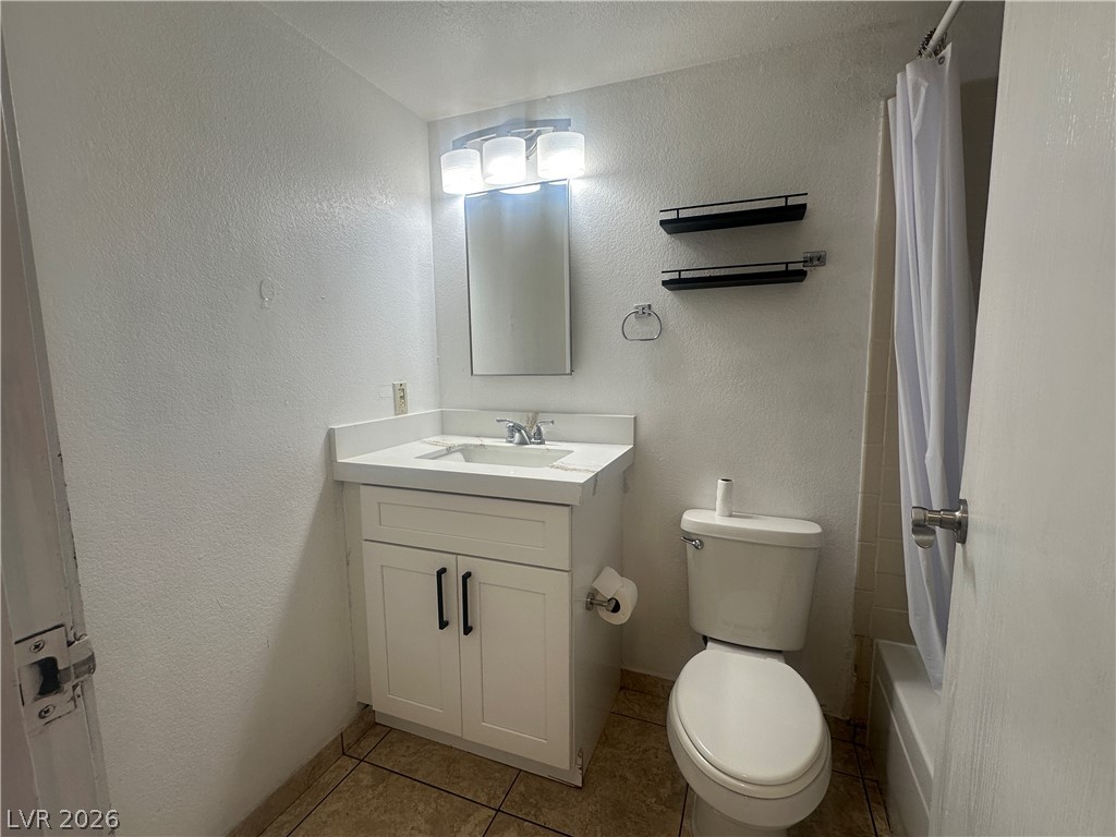 4707 Cessna Avenue 2 Property Photo 8