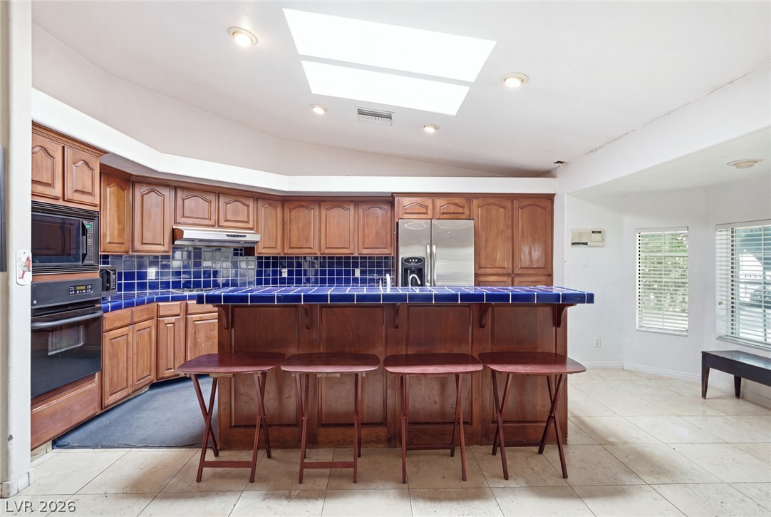 6325 Woodstock Court Property Photo 18