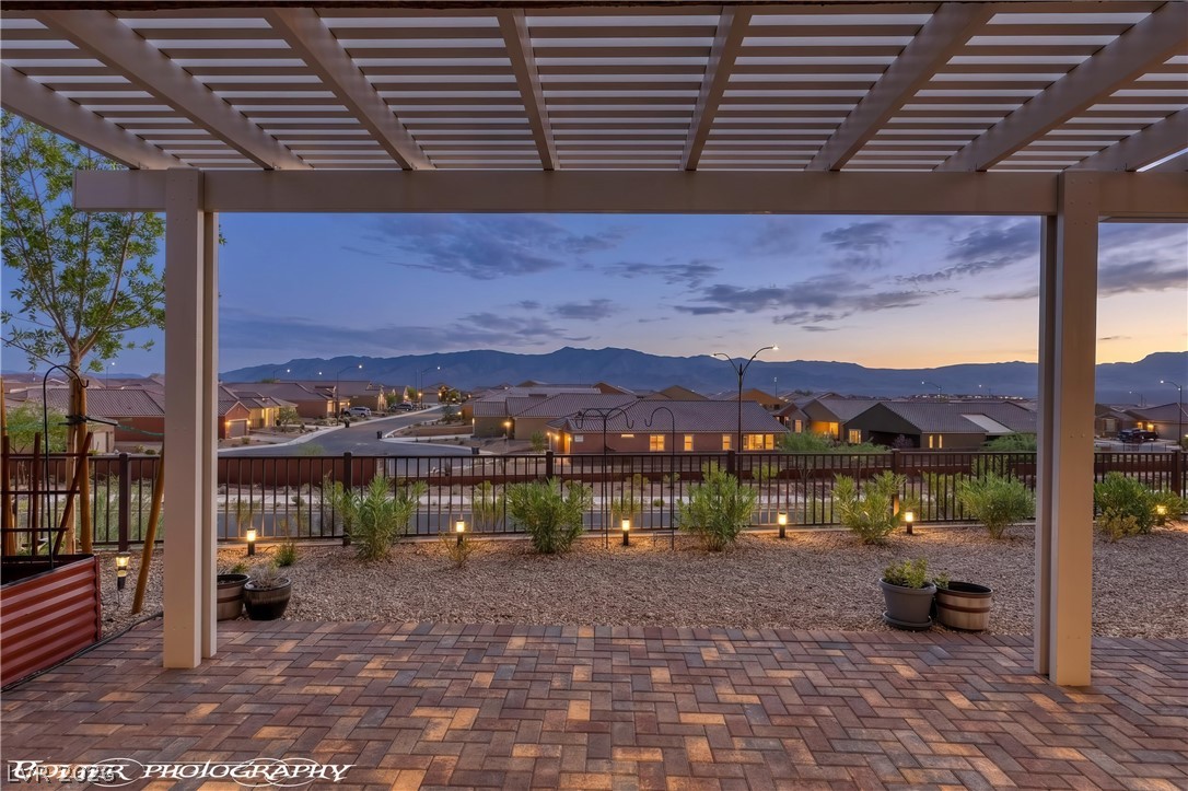 1524 Boxwood Terrace Property Photo 1