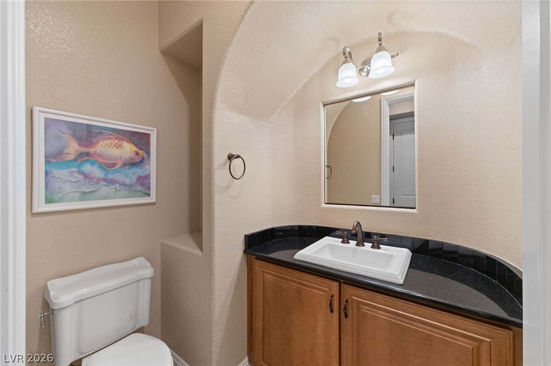 481 Las Alturas Avenue Property Photo 28