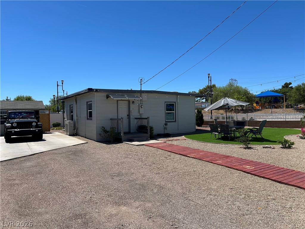 116 West Basic Road Property Photo 2