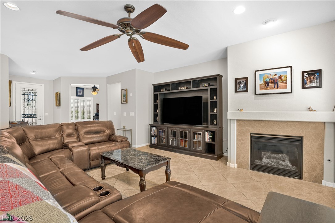 2517 Black River Falls Drive Property Photo 8