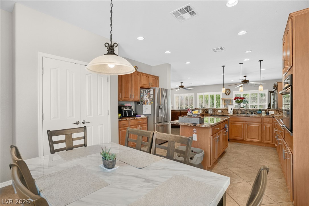 2517 Black River Falls Drive Property Photo 15