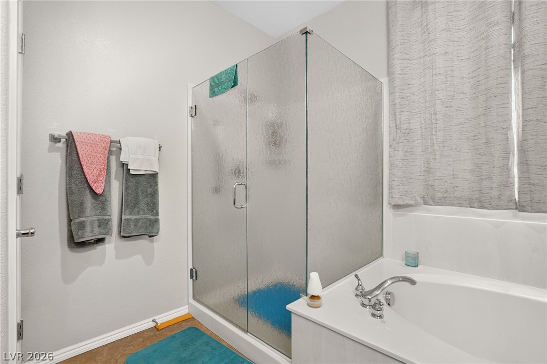 2517 Black River Falls Drive Property Photo 25