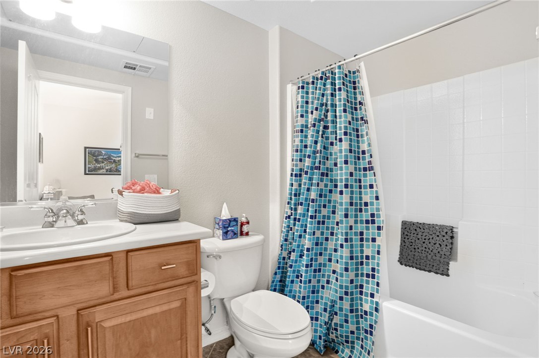 2517 Black River Falls Drive Property Photo 30