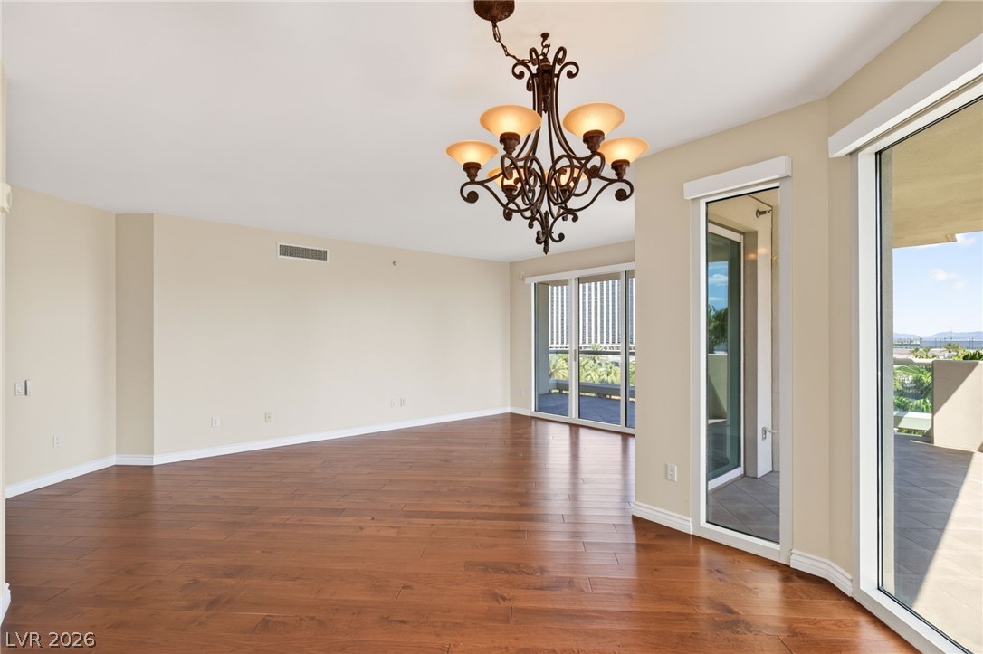 2857 Paradise Road 505 Property Photo 8
