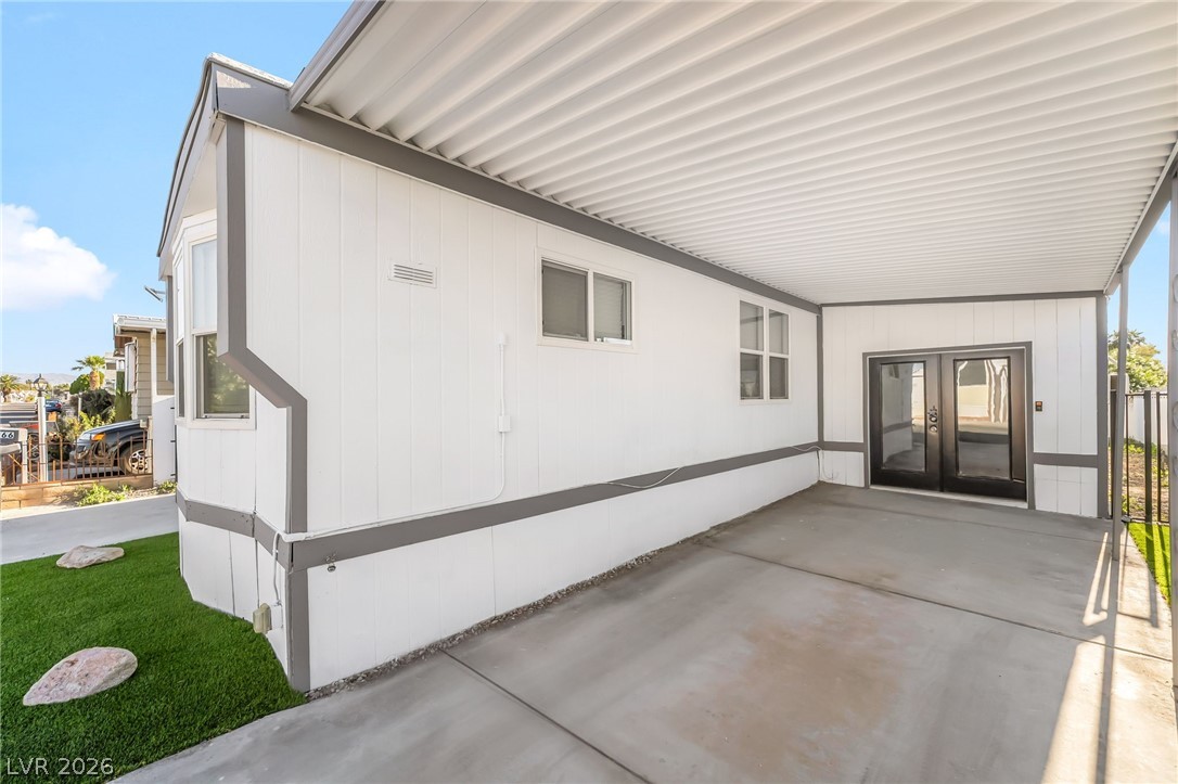 3466 Katmai Drive Property Photo 4