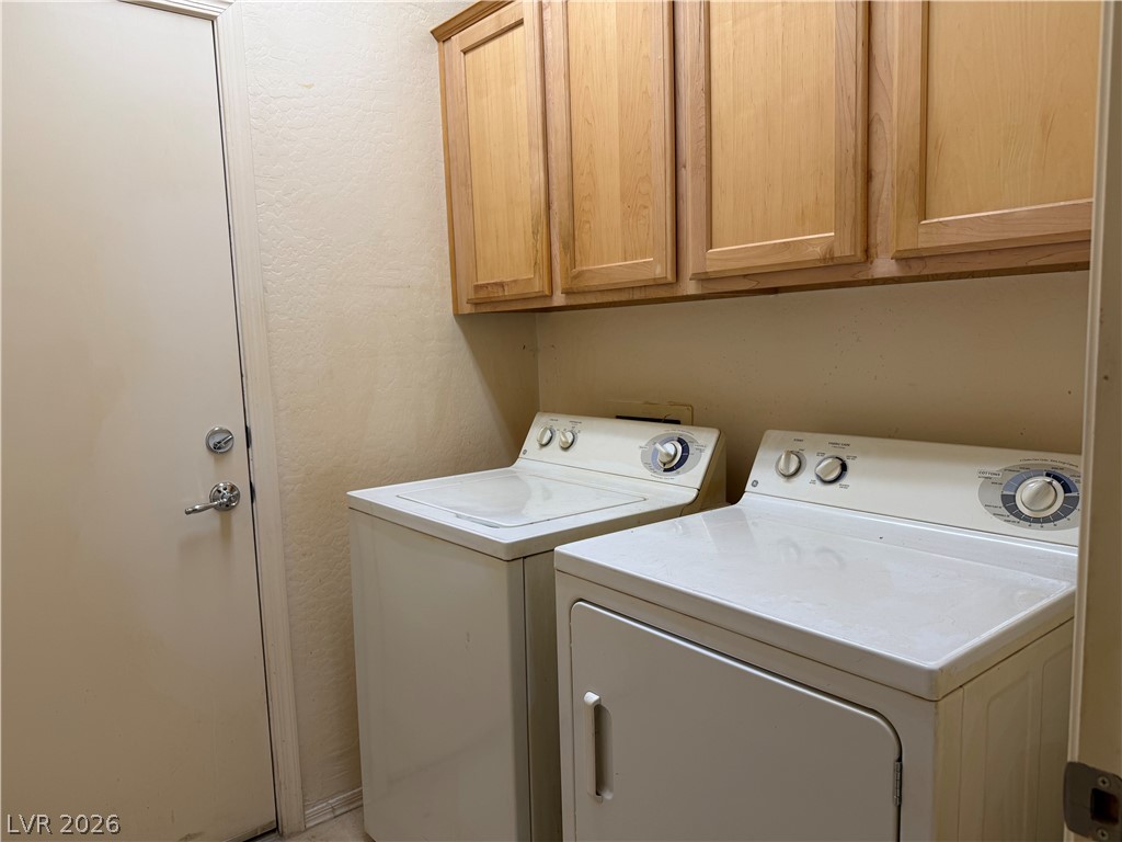 7448 Chipping Sparrow Street Property Photo 6