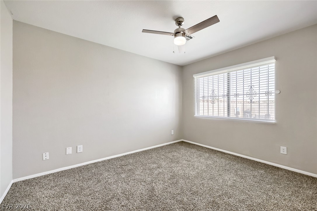 533 East Rolly Street Property Photo 16