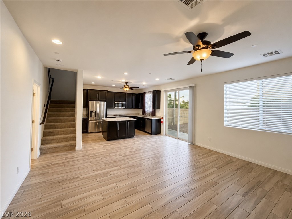 386 Espressivo Street Property Photo 14