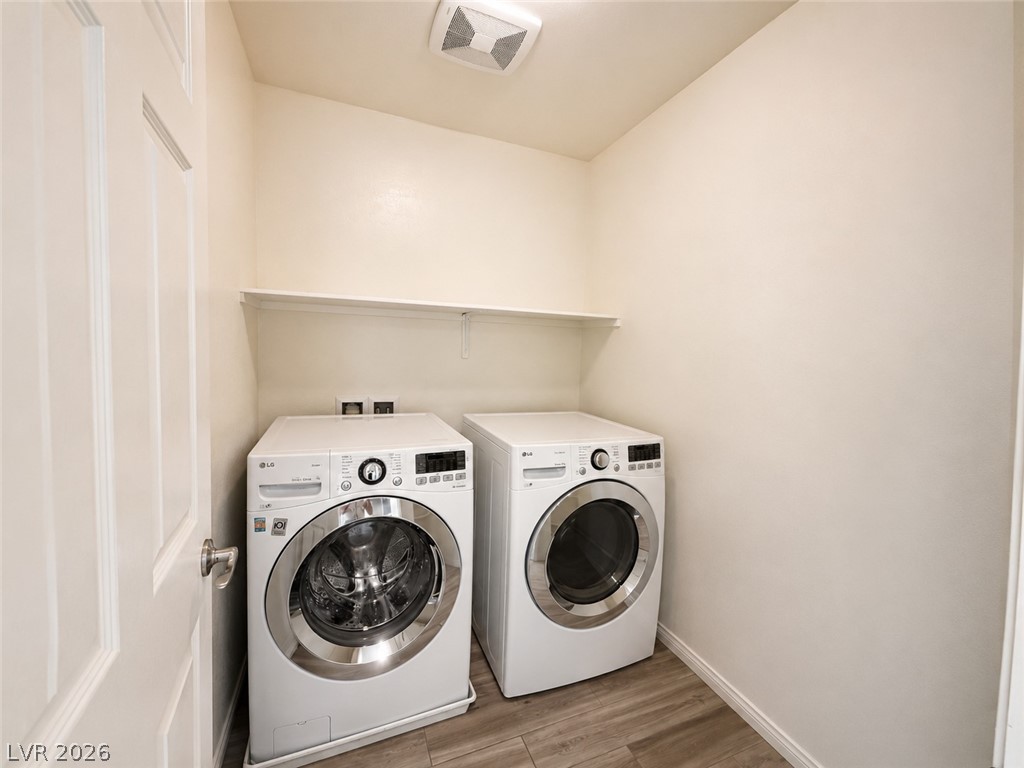 386 Espressivo Street Property Photo 28