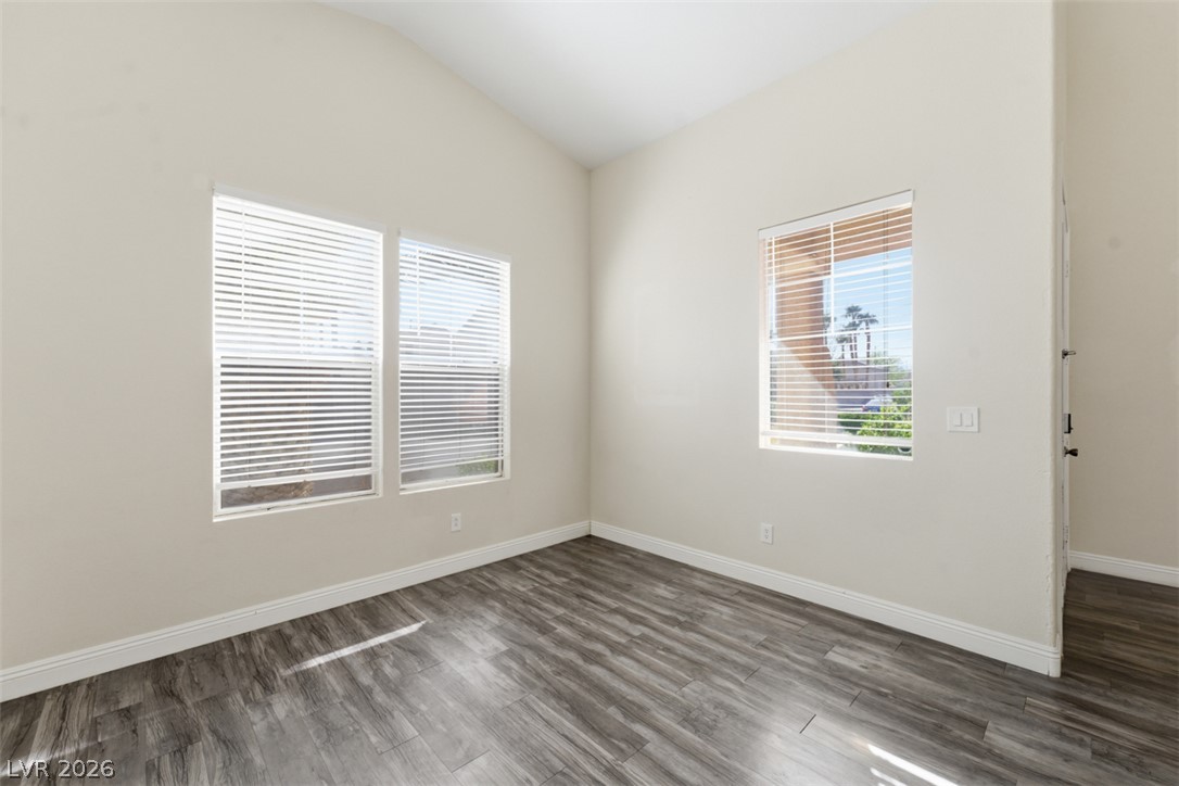 742 Canfield Point Avenue Property Photo 11