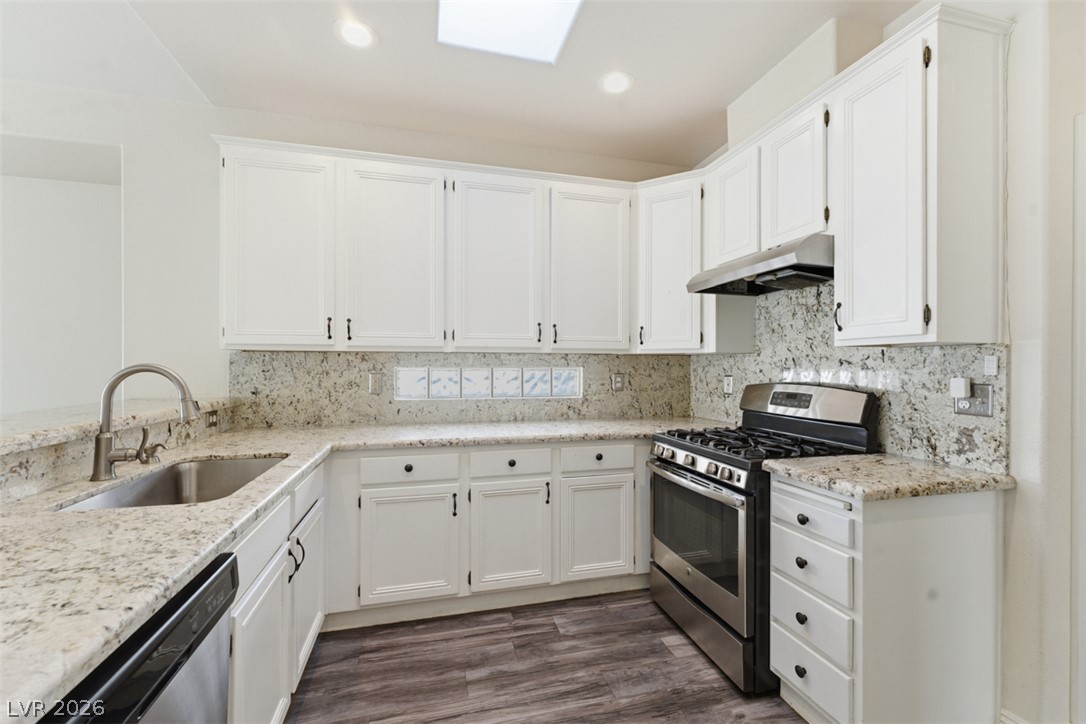 742 Canfield Point Avenue Property Photo 15