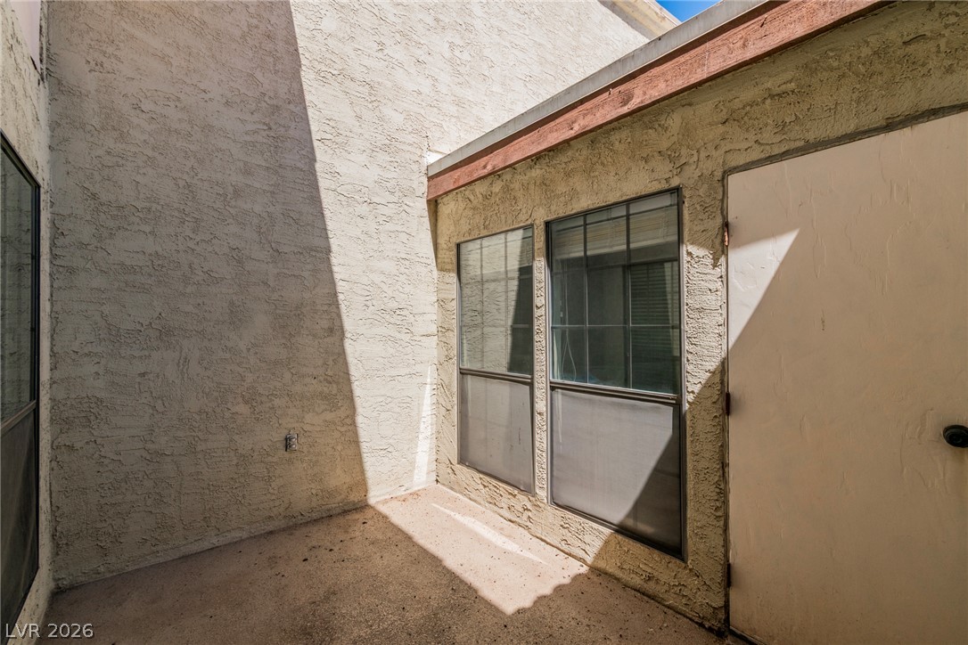 4914 Mozart Drive Property Photo 19