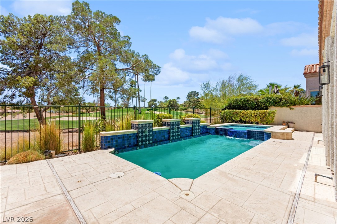 8941 Diamond Falls Drive Property Photo 34