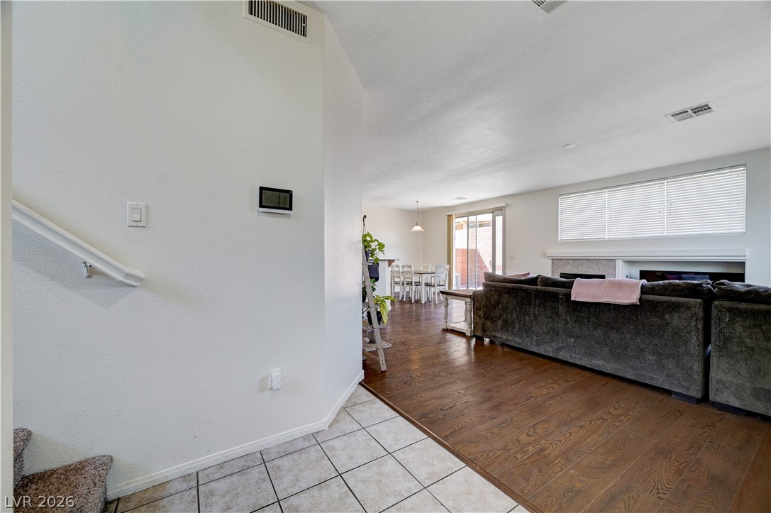 4013 Kindhearted Court Property Photo 3