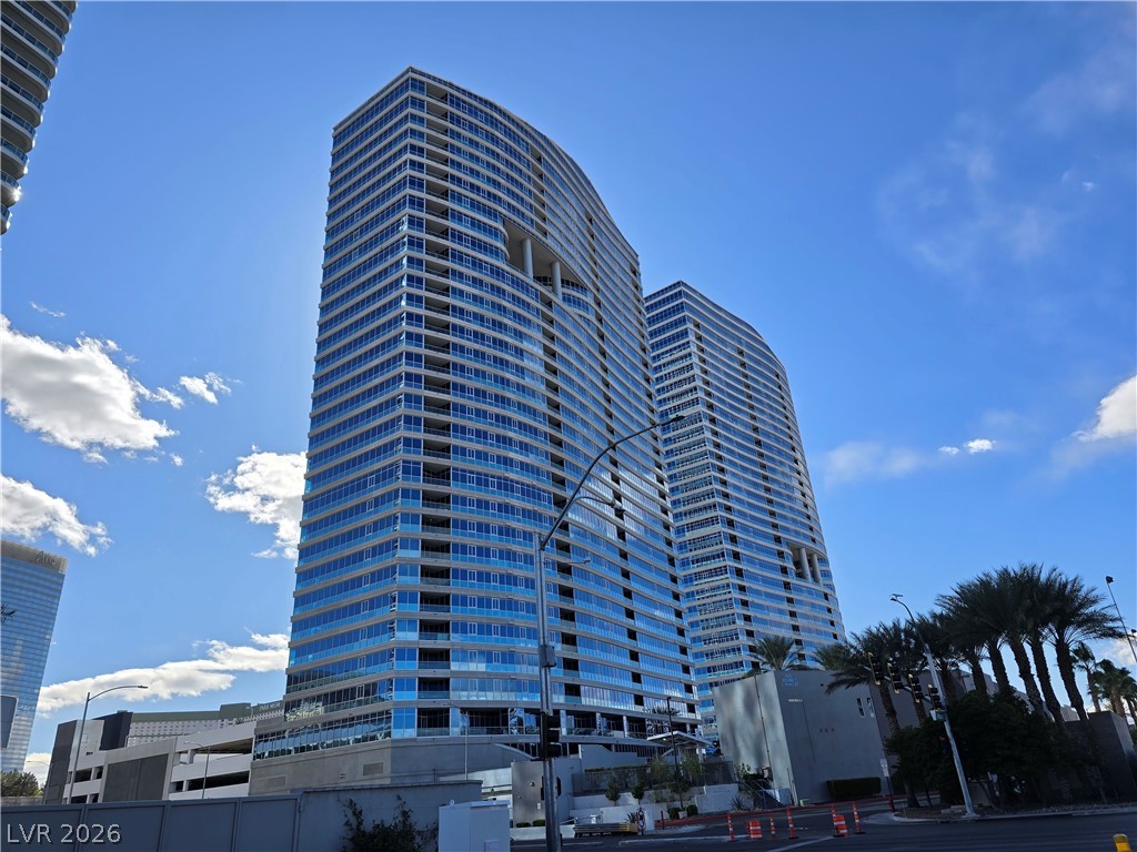 4525 Dean Martin Drive 503 Property Photo 2