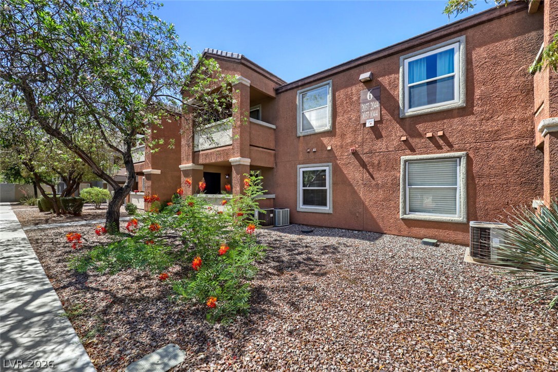 555 East Silverado Ranch Boulevard 1038 Property Photo 3
