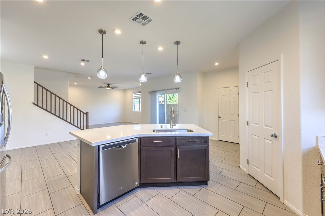 10565 Sariah Skye Avenue Property Photo 7
