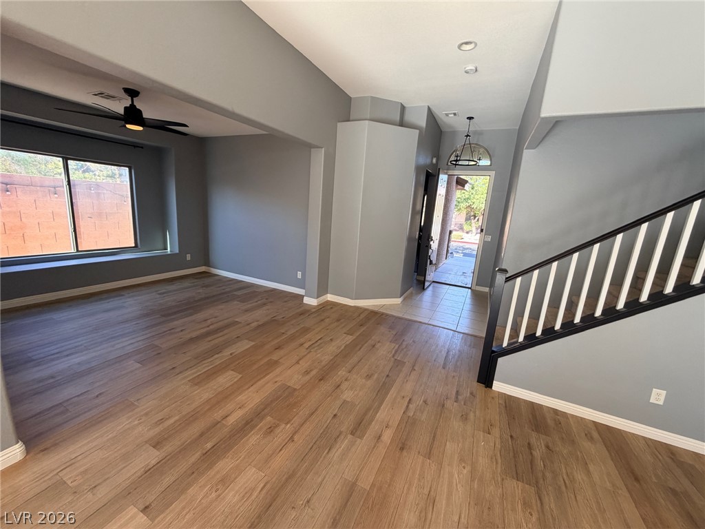 8137 Slate Falls Street Property Photo 4