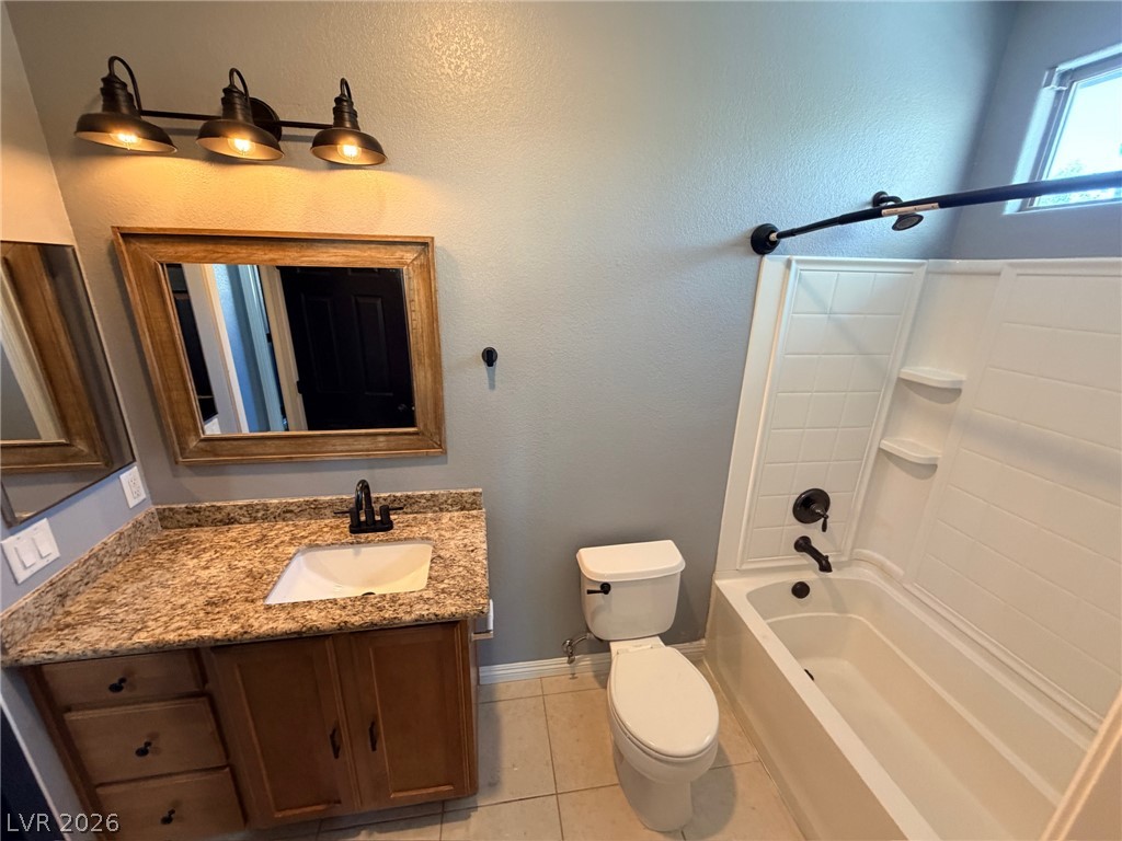 8137 Slate Falls Street Property Photo 24