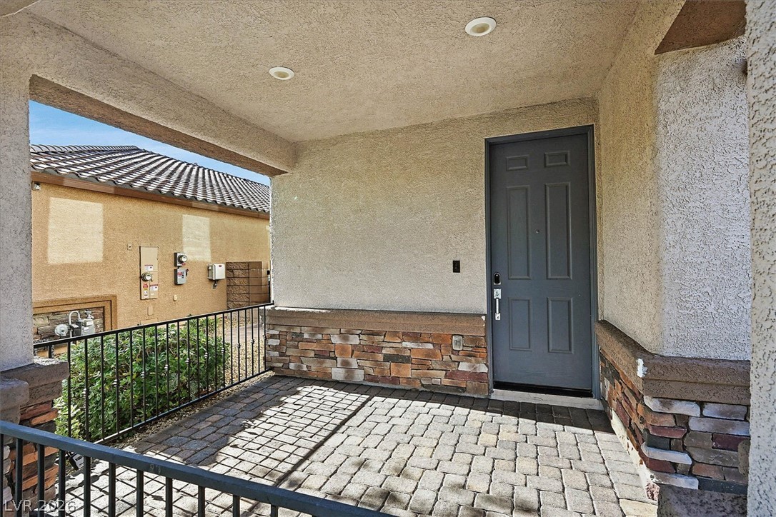 1106 Langston Ranch Avenue Property Photo 2