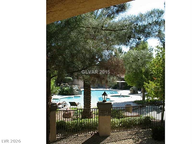 2200 South Fort Apache Road 2062 Property Photo 4