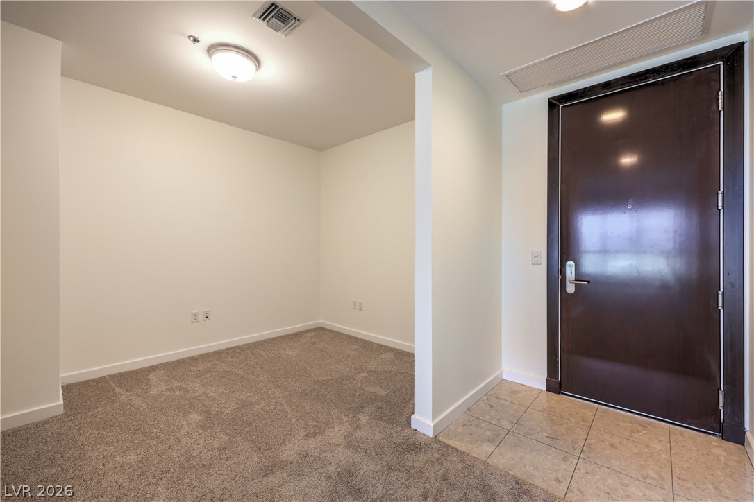 4525 Dean Martin Drive 2807 Property Photo 9