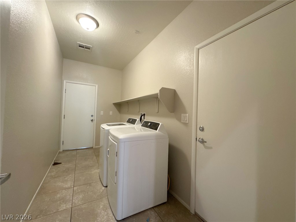 6132 Scarlet Leaf Street Property Photo 8