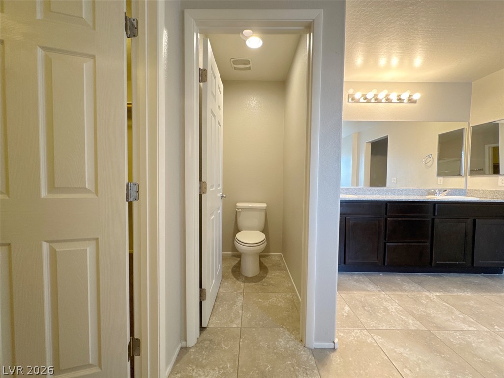 6132 Scarlet Leaf Street Property Photo 27