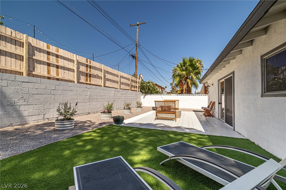 1662 Sombrero Drive Property Photo 37