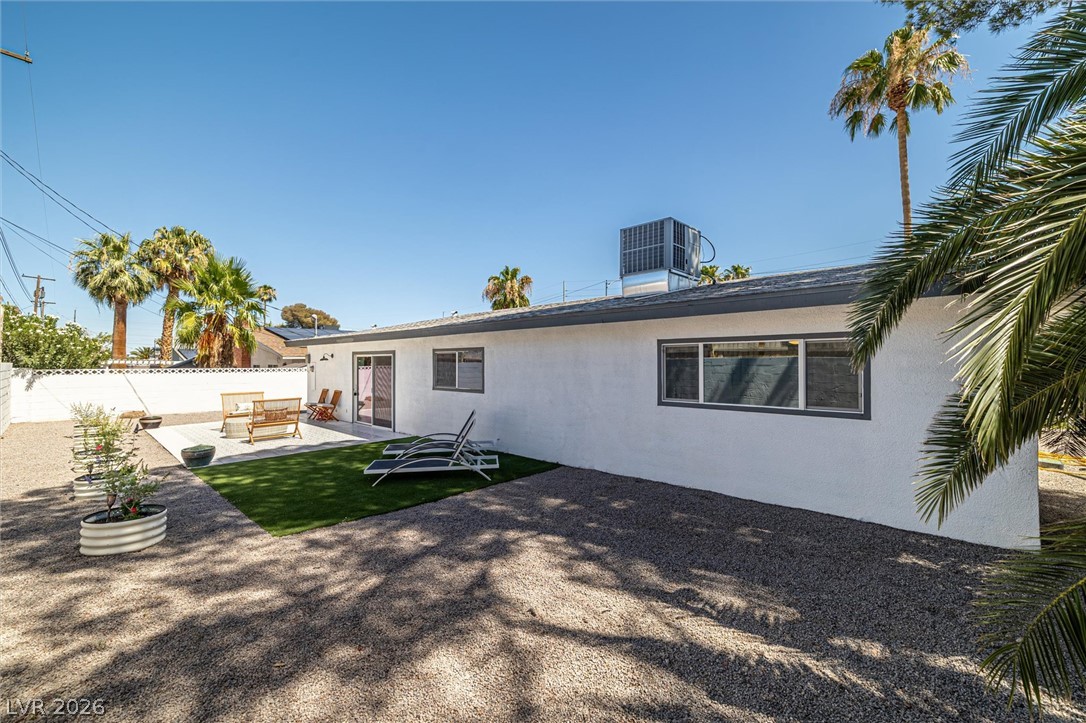 1662 Sombrero Drive Property Photo 39