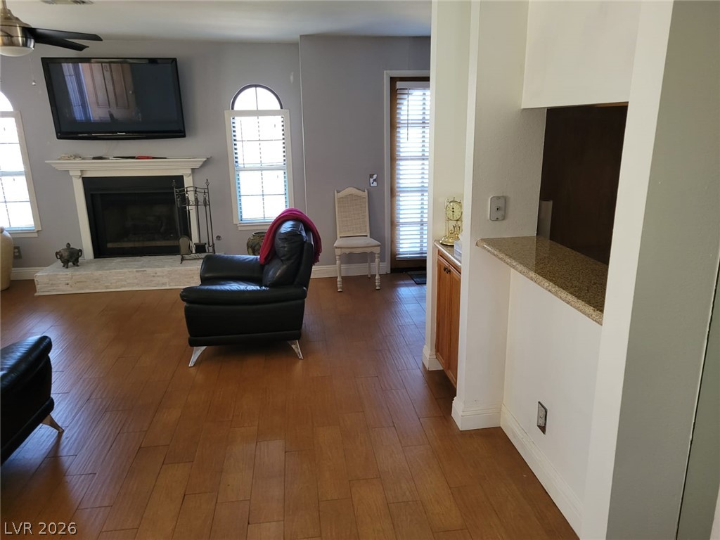 4054 Crete Lane D Property Photo 7