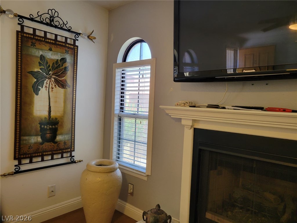 4054 Crete Lane D Property Photo 12