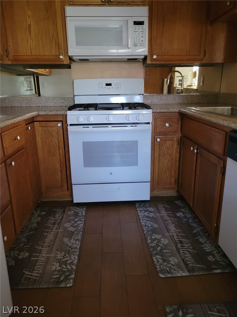 4054 Crete Lane D Property Photo 17