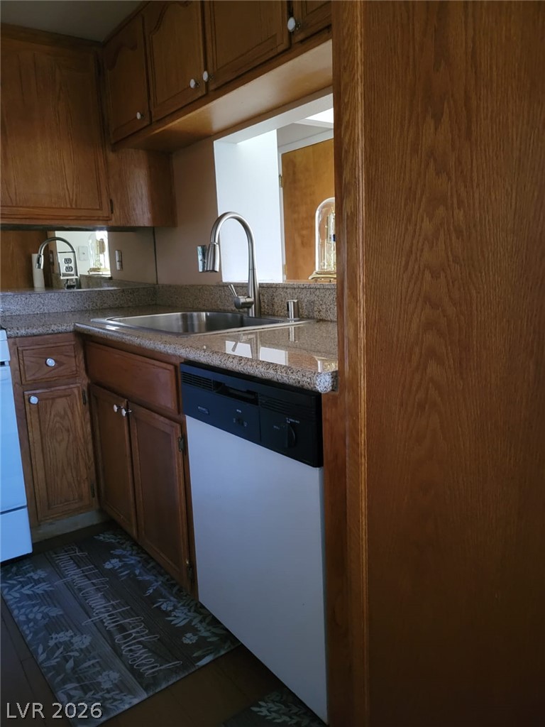 4054 Crete Lane D Property Photo 19