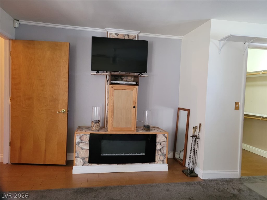 4054 Crete Lane D Property Photo 25