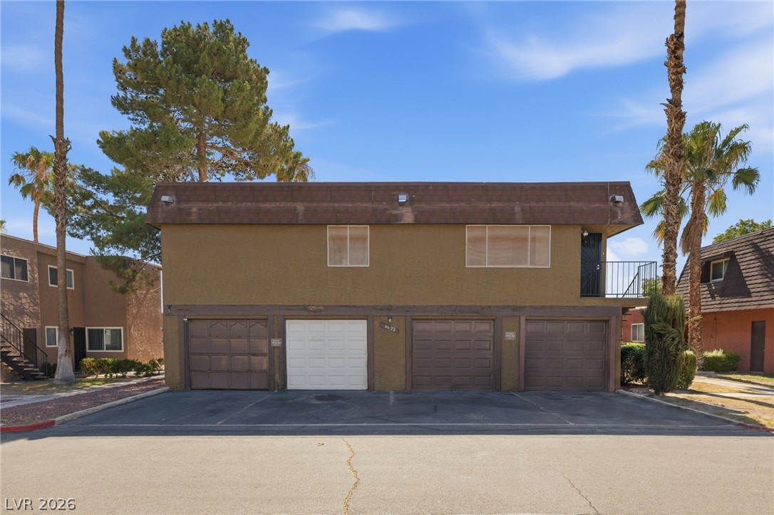 4622 Grand Drive 3 Property Photo 1