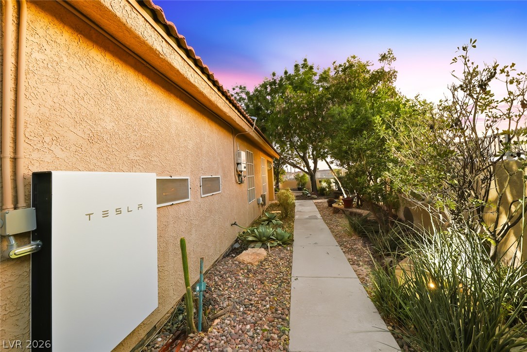 1138 Broken Hills Drive Property Photo 40