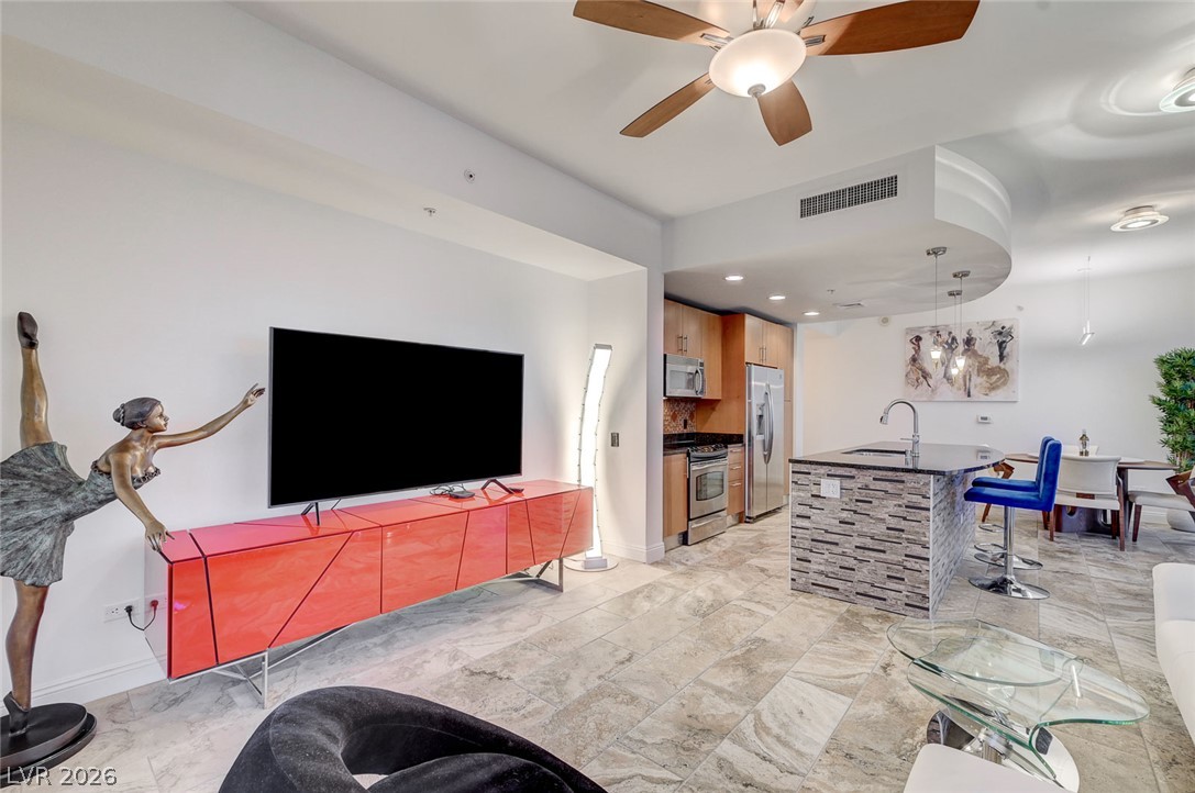 200 West Sahara Avenue 1208 Property Photo 5