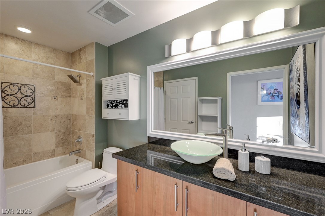 200 West Sahara Avenue 1208 Property Photo 15