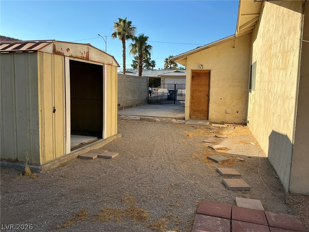 3685 Edison Avenue Property Photo 8