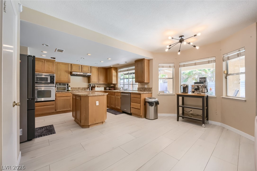 6413 Vicuna Drive Property Photo 10
